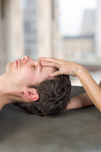 Craniosacral Therapy (CST) vs Reiki: What’s the Difference?