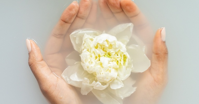 Ice Or Heat, Which Is Better When You're Hurt? image